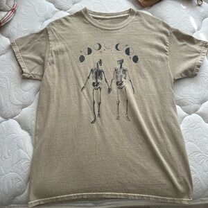 tan skeleton tee